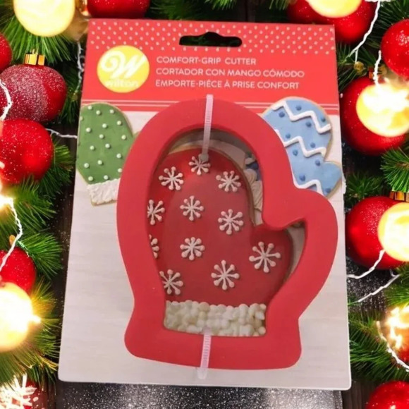 Wilton Original Comfort Grip Cookie Cutter Gingerbread Man  New - Picture 2 of 6